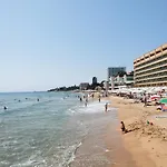 호텔 Marina Hotel, Sunny Day