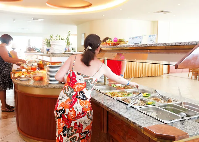 Marina Hotel, Sunny Day Отель 4*