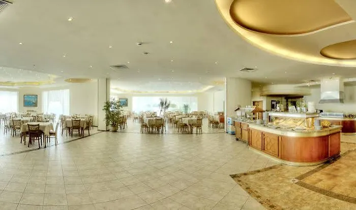 Marina Hotel, Sunny Day Отель Варна