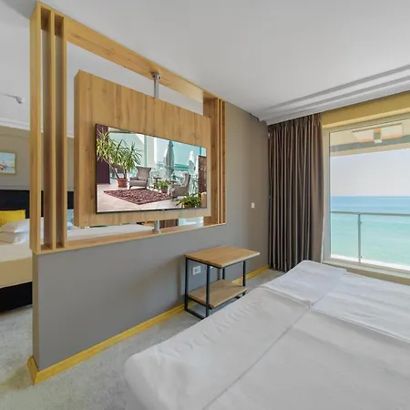 Otel Marina Hotel, Sunny Day 4*