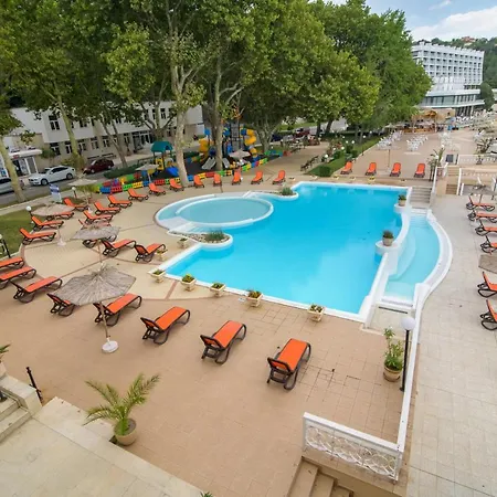 Marina Hotel, Sunny Day Otel 4*