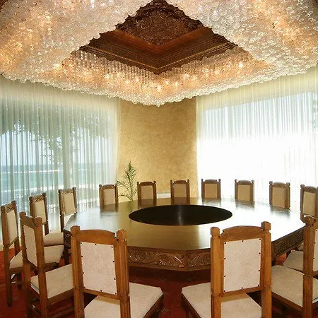 Marina Hotel, Sunny Day 4*