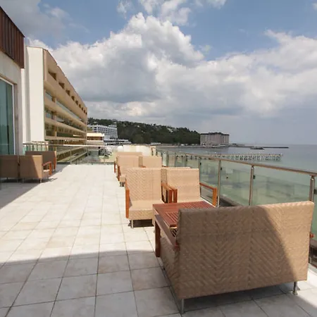 Marina Hotel, Sunny Day 바르나